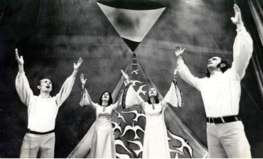 1977 Pasare-n vant.JPG