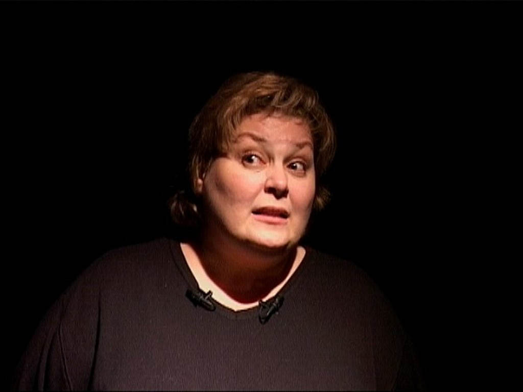 Monica Ristea_Amalia respira adanc de Alina Nelega_Teatrul Ariel_Regia Gavril Cadariu.jpg