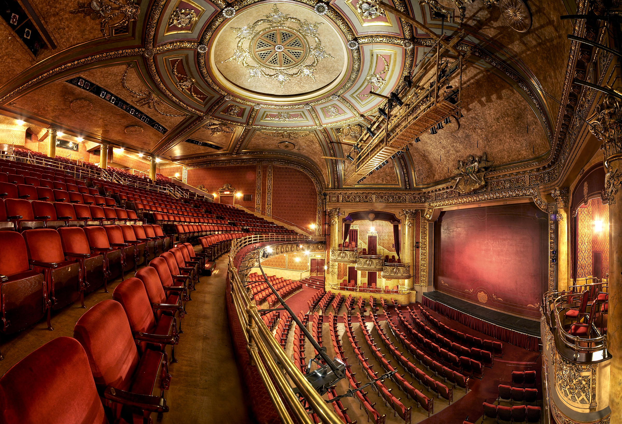 Elgin Auditorium -Peter Lusztyk.jpg
